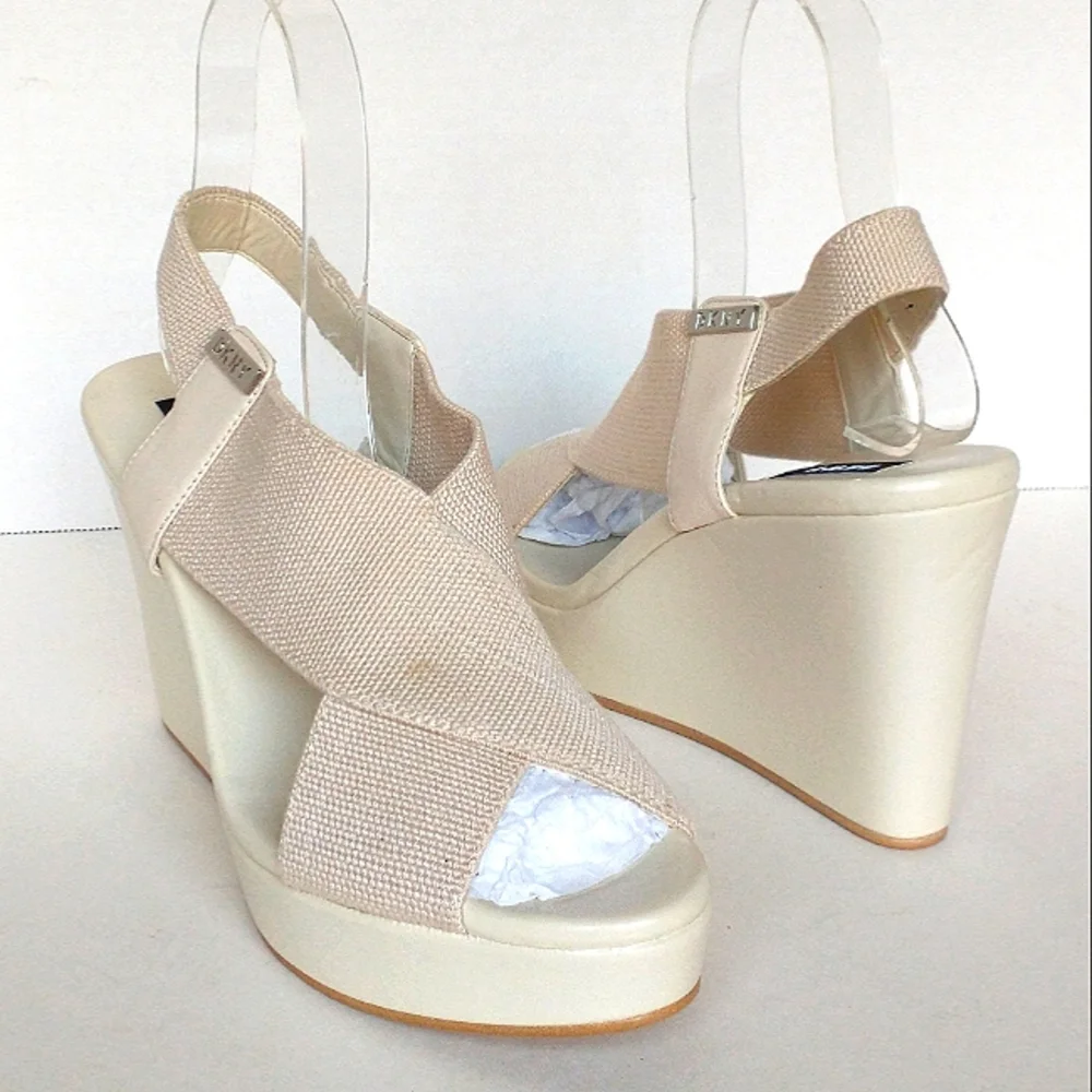 New w/o Box DKNY Genuine Leather Slingback Wedge Sandals Size 8